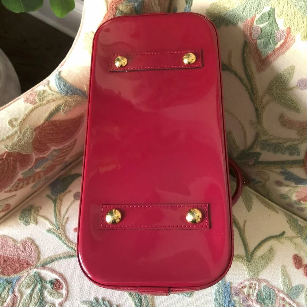 LOUIS VUITTON Vernis Alma PM Monogram Red Leather Handbag